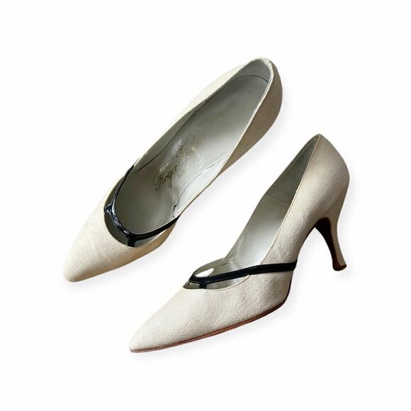 Vintage Roger Vivier Ecru Fabric Pumps with Black Patent‎ Trim, Size 6.5B - Picture 4 of 16
